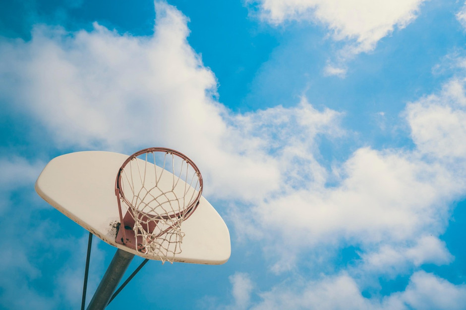 广厦统治力多强：本季4连杀辽宁狂胜73分 夺赛点冲第3次总决赛