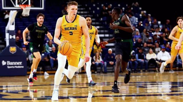 彩票-上五年大学换来被湖人选中，克内克特不走寻常路